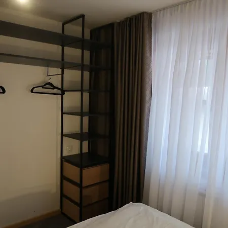 105 - Vucko Private Host 4*