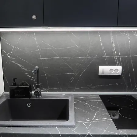 105 - Vucko Private Host Apartment