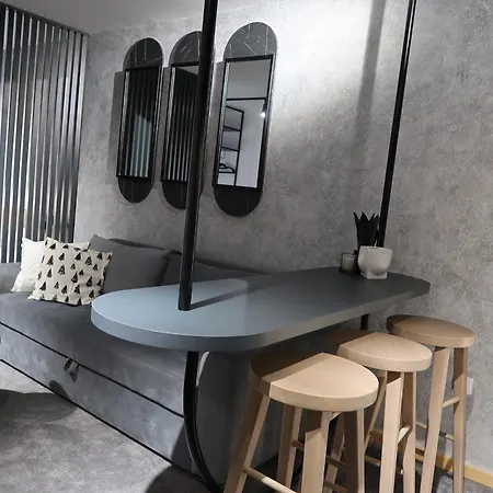 105 - Vucko Private Host Apartment